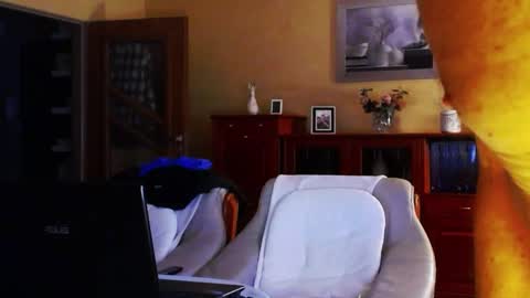 Korek online show from March 2, 2025, 1:04 am