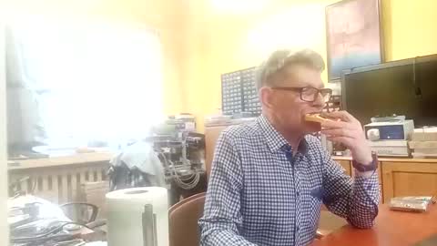 Korek online show from March 7, 2025, 2:12 pm