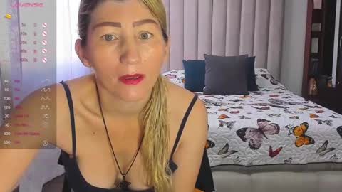Snapshot of korinasex22 chatting on January 19, 2025, 12:17 pm korinasex22 online show from January 19, 2025, 12:17 pm