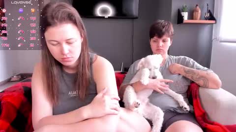 Twiix online show from February 18, 2026, 2:02 pm