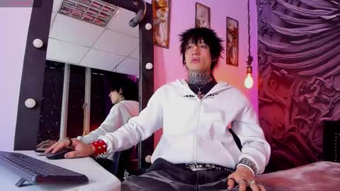 Snapshot of koryu_skull chatting on December 3, 2025, 8:29 pm KORYU online show from December 3, 2025, 8:29 pm