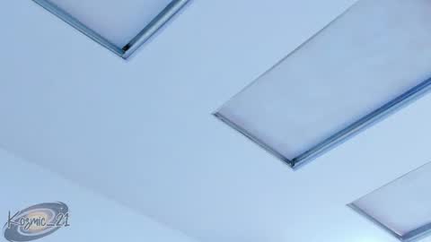 Snapshot of kosmic_21 chatting on November 16, 2025, 2:33 pm K O S M I C online show from November 16, 2025, 2:33 pm