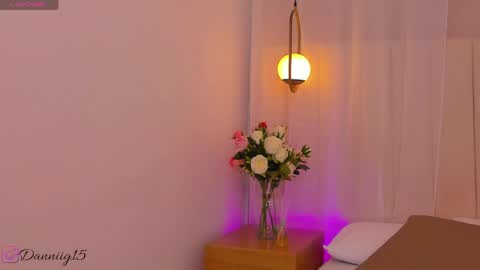 K O S M I C online show from April 1, 2026, 1:01 pm