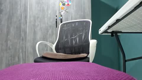 Koto Bombon online show from January 19, 2026, 2:37 am