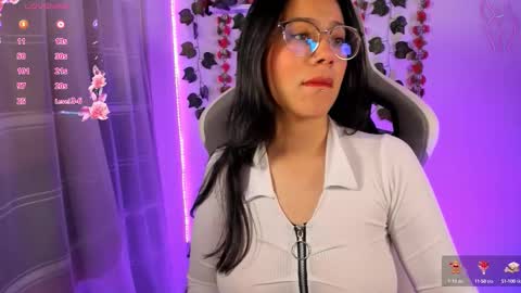 Snapshot of kotomi_rosse chatting on October 17, 2025, 1:42 am Kotomi online show from October 17, 2025, 1:42 am