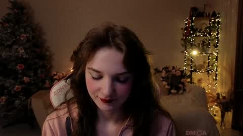 Kottyaa cb FOLLOWING  online show from December 19, 2024, 7:18 pm