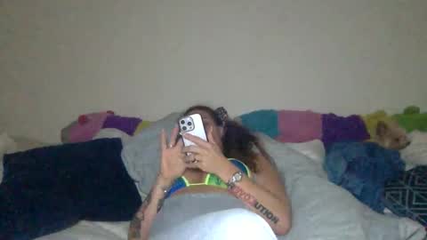 Snapshot of koyoteej chatting on February 25, 2025, 11:22 pm koyoteej online show from February 25, 2025, 11:22 pm