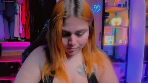 Khloe online show from May 8, 2026, 11:43 pm
