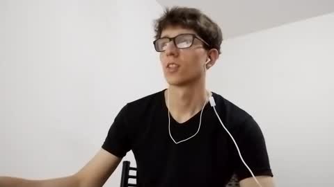 Facu online show from January 6, 2025, 9:11 pm