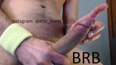 Snapshot of kral_mert chatting on March 7, 2025, 3:28 pm Mert online show from March 7, 2025, 3:28 pm