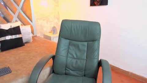 Kraven online show from October 8, 2025, 3:04 am