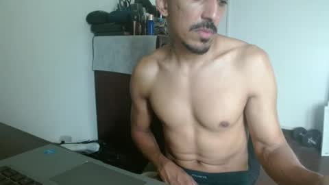 kravvek online show from June 14, 2026, 4:03 am