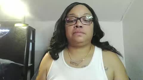 Kremekatie online show from November 13, 2025, 1:26 am