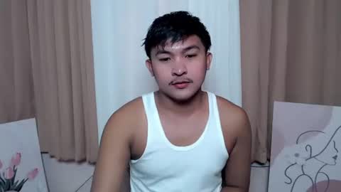 krezikeed online show from December 3, 2025, 7:49 am