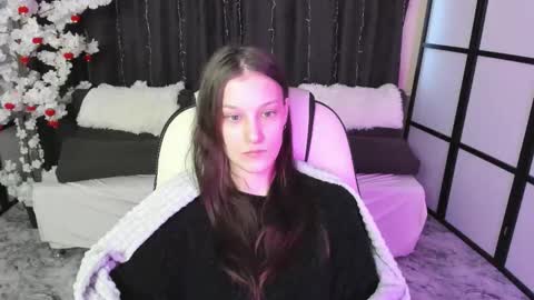 krisdoeil online show from February 12, 2026, 2:28 am