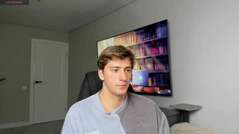 krishort online show from May 10, 2026, 8:30 am