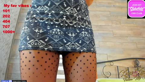 Snapshot of krisi_kiss chatting on January 18, 2025, 6:56 am KrisiFollow me Thumb UP online show from January 18, 2025, 6:56 am