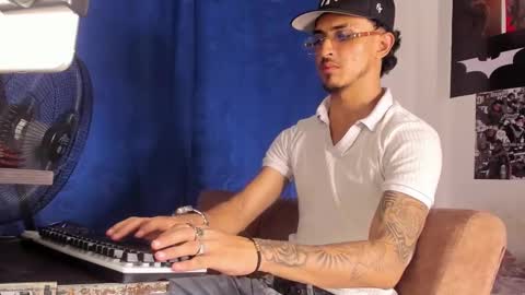 Kriss online show from October 14, 2025, 12:22 am