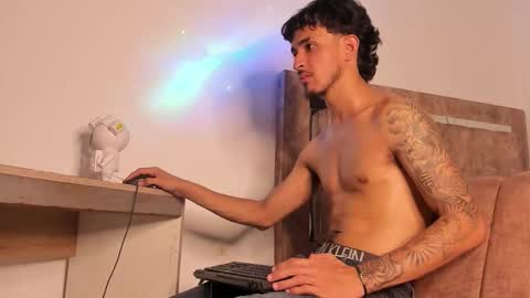 Kriss online show from February 24, 2026, 1:58 am