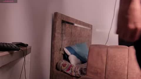 Kriss online show from March 6, 2026, 1:46 am