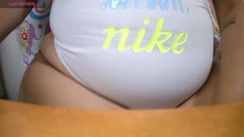 Snapshot of krissone_1 chatting on April 24, 2026, 10:23 pm krissone online show from April 24, 2026, 10:23 pm
