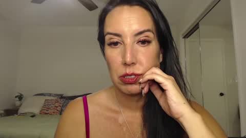 Krissy online show from December 5, 2024, 1:36 am