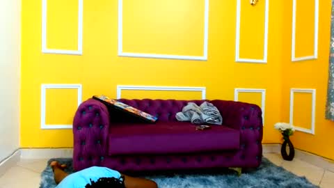 Snapshot of krissy_nile995 chatting on February 12, 2025, 10:35 am Thaterotic woman online show from February 12, 2025, 10:35 am