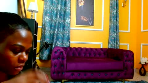 Snapshot of krissy_nile995 chatting on February 12, 2025, 4:33 pm Thaterotic woman online show from February 12, 2025, 4:33 pm