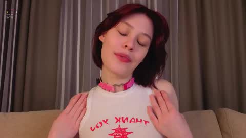 Sarah online show from December 18, 2025, 1:11 am