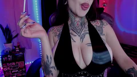 Kristall online show from September 25, 2025, 10:02 pm