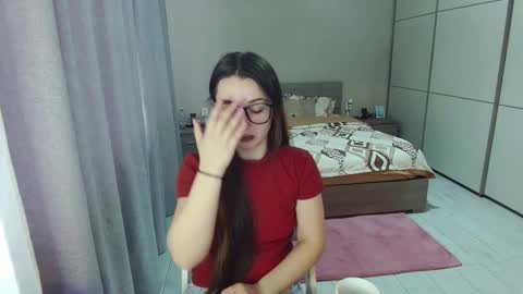 twitter    Annemarye 23 online show from March 28, 2026, 6:02 am