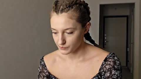 Snapshot of kristandaty chatting on February 26, 2026, 3:44 pm kristandaty online show from February 26, 2026, 3:44 pm