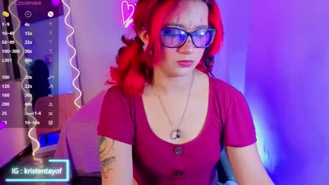 Snapshot of kristen_tay chatting on November 3, 2025, 3:19 am kristen_tay online show from November 3, 2025, 3:19 am