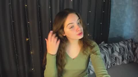 Snapshot of kristinalevis chatting on March 5, 2025, 5:50 am Kristina online show from March 5, 2025, 5:50 am