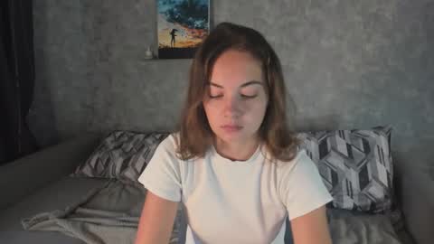 Snapshot of kristinalevis chatting on October 5, 2025, 1:09 pm Kristina online show from October 5, 2025, 1:09 pm