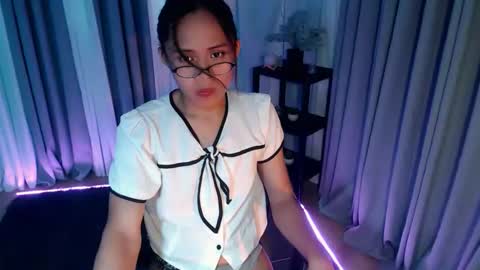 kristine_fox online show from May 29, 2026, 8:01 am