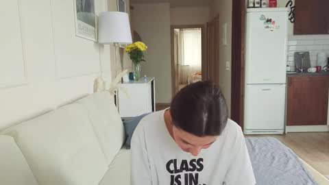 Kristi online show from April 23, 2026, 5:19 am