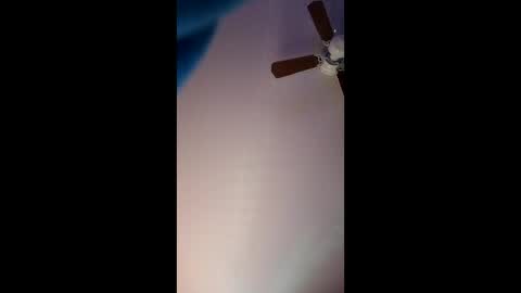 kristinfee online show from October 22, 2025, 10:09 pm