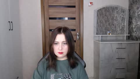 Kristy online show from October 26, 2025, 9:31 pm