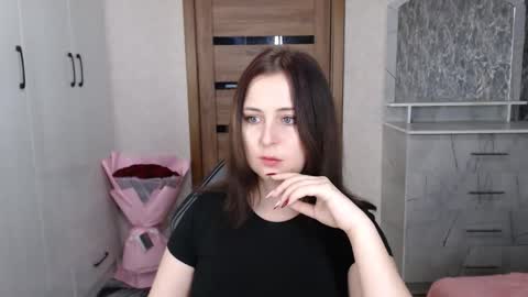 Kristy online show from November 9, 2025, 1:59 am