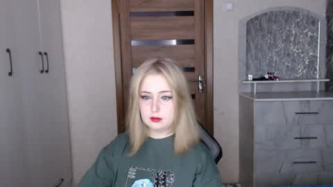 Kristy online show from January 5, 2026, 9:07 pm