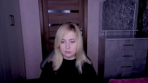 Snapshot of kristy_fran chatting on May 22, 2026, 9:31 pm Kristy online show from May 22, 2026, 9:31 pm