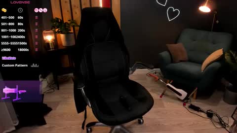 Monika online show from September 28, 2025, 3:23 am