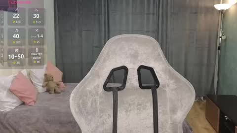 Kristy online show from April 25, 2026, 10:29 pm