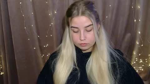 Snapshot of kristyflowers chatting on December 14, 2024, 7:07 am KristyFlowers online show from December 14, 2024, 7:07 am