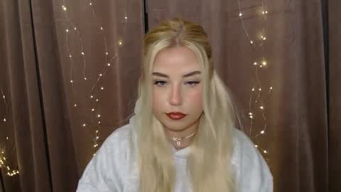 Snapshot of kristyflowers chatting on January 6, 2025, 6:14 am KristyFlowers online show from January 6, 2025, 6:14 am
