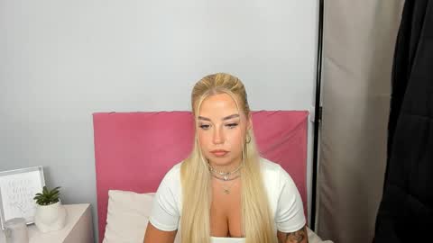 Snapshot of kristyflowers chatting on January 13, 2025, 9:41 am KristyFlowers online show from January 13, 2025, 9:41 am