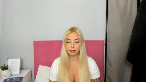 Snapshot of kristyflowers chatting on January 20, 2025, 9:03 am KristyFlowers online show from January 20, 2025, 9:03 am