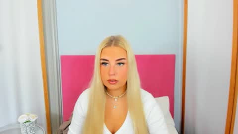 Snapshot of kristyflowers chatting on February 7, 2025, 6:14 am KristyFlowers online show from February 7, 2025, 6:14 am