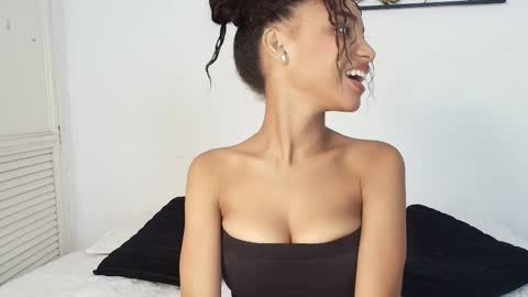 Cristina online show from October 15, 2025, 8:31 pm